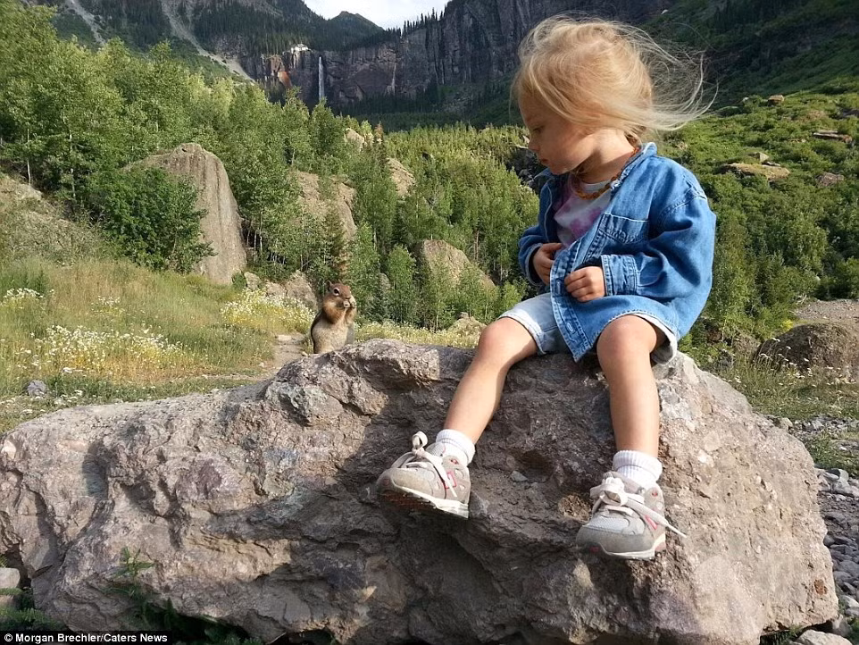 Hình ảnh các chuyến đi của hai mẹ con cô bé Hadlie được cập nhật liên tục trên trang Instagram.