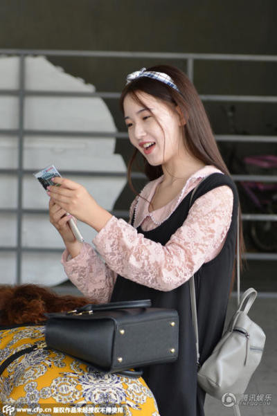 Nụ cười xinh tươi của một tân sinh viên trường Nghệ thuật Nam Kinh.