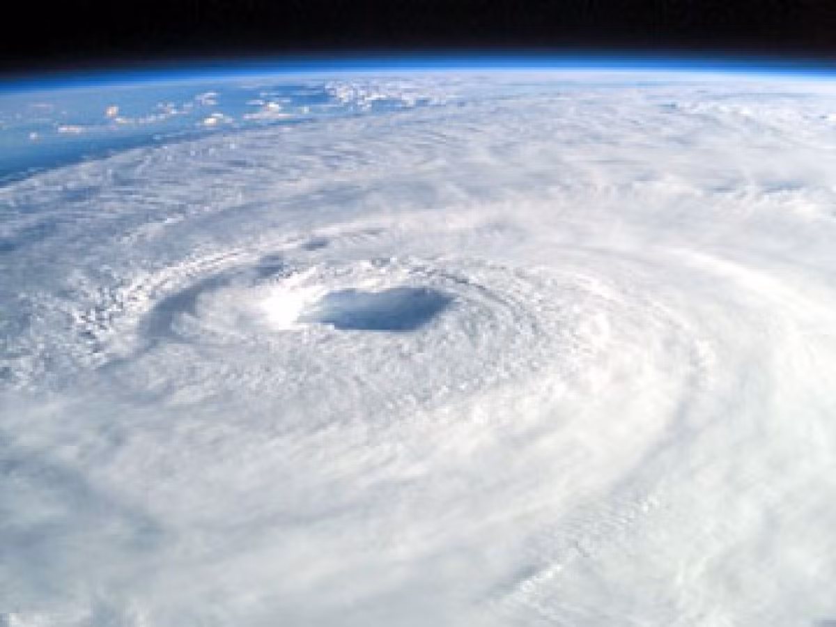 Bão Bhola không chỉ là một thảm họa tự nhiên mà còn là một sự kiện lịch sử quan trọng, góp phần thay đổi cục diện chính trị tại khu vực. Những bài học từ thảm họa này vẫn còn giá trị đến ngày nay, nhắc nhở chúng ta về tầm quan trọng của việc chuẩn bị và phản ứng kịp thời trước các thảm họa thiên nhiên. (Ảnh trong bài: Internet)