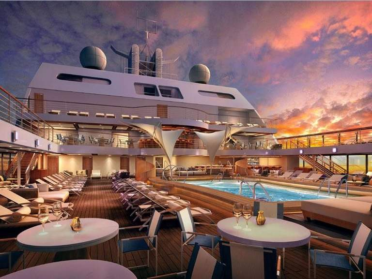 4. Seabourn Ovation - Seabourn Cruises: Seabourn Ovation là biểu tượng của sự sang trọng với các phòng suite rộng rãi, dịch vụ quản gia riêng và các nhà hàng phục vụ ẩm thực cao cấp. Tàu còn có các chương trình giải trí và spa đẳng cấp thế giới.(Ảnh:Ship Technology)