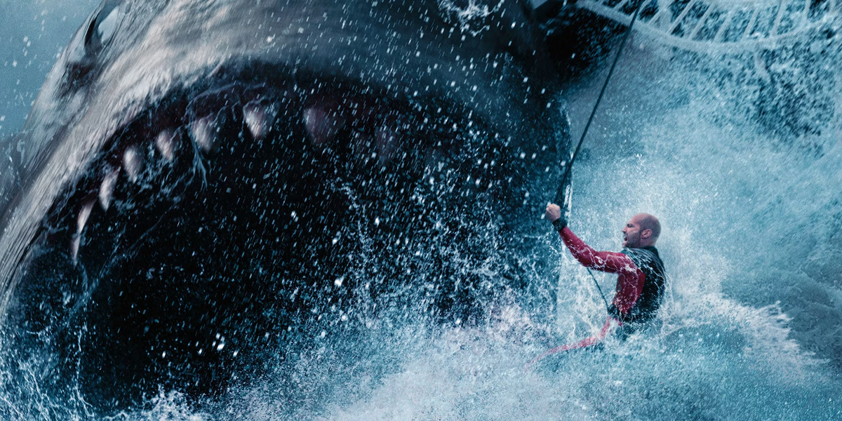 Mặc dù là một trong những kẻ săn mồi mạnh mẽ nhất, Megalodon đã tuyệt chủng khoảng 3,6 triệu năm trước. Nguyên nhân chính có thể là do sự thay đổi khí hậu, sự thay đổi trong dòng chảy đại dương và sự cạnh tranh từ các loài săn mồi khác như cá mập trắng lớn. Sự suy giảm nguồn thức ăn cũng là một yếu tố quan trọng dẫn đến sự tuyệt chủng của loài này.(Ảnh: Screen Rant)