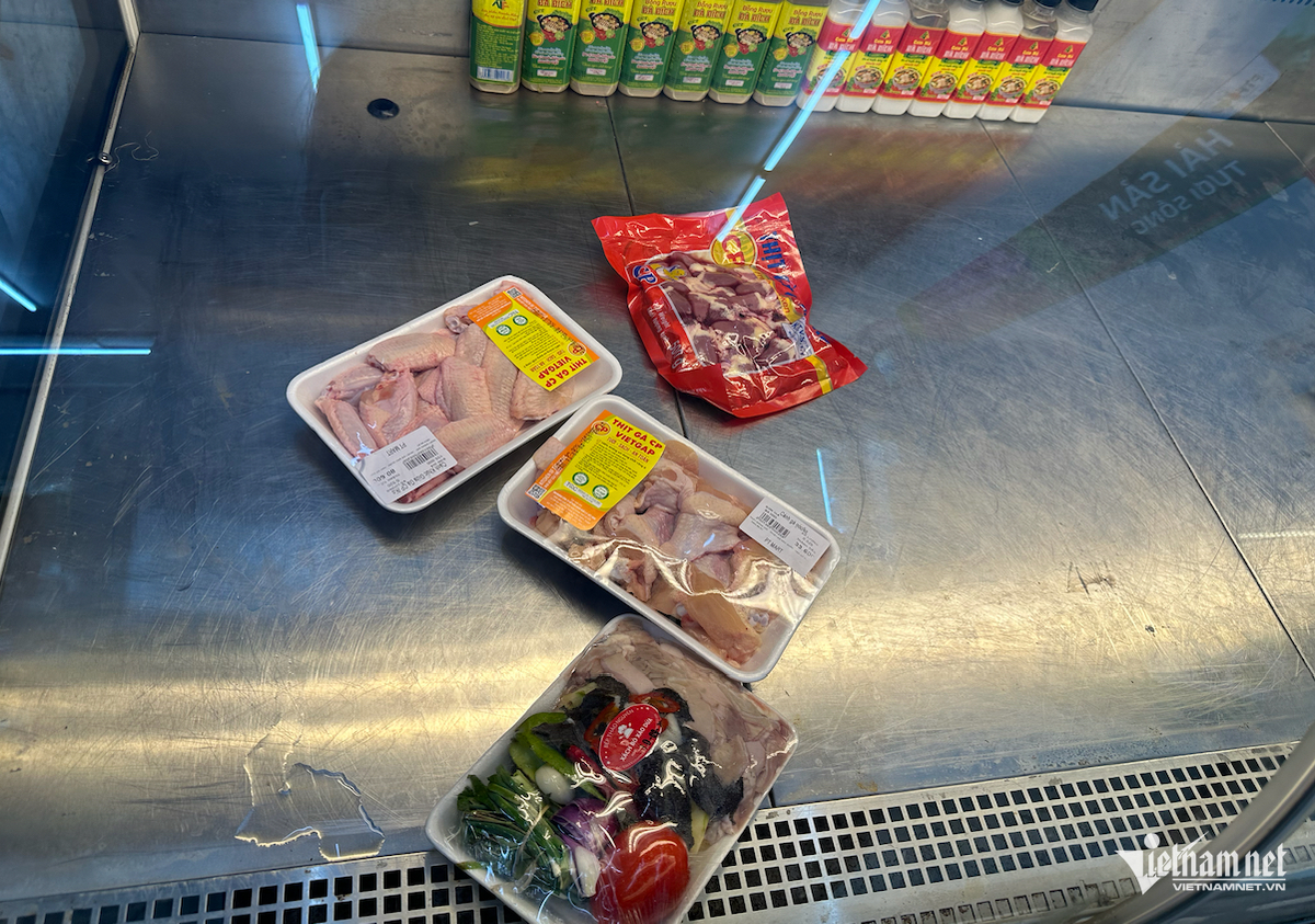 Sau bao so 3 Yagi, nhieu noi khong the mua duoc thit-Hinh-6