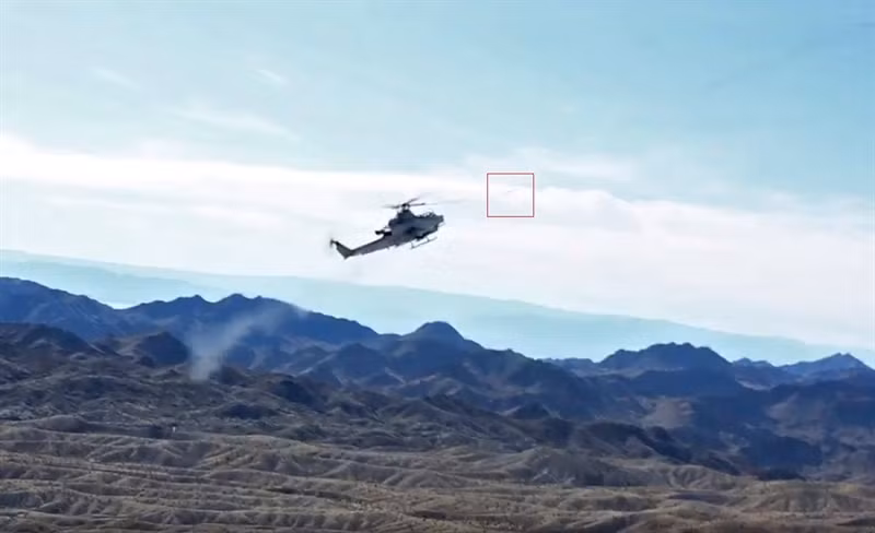 Theo hình ảnh về cuộc diễn tập được Mỹ công, khả năng đánh chặn của AH-1Z Viper khi phóng AIM-9 Sidewinder gần như tuyệt đối khi tất cả những tên lửa phóng đi đều đánh trúng mục tiêu.