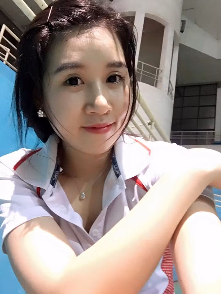 Nói về bức ảnh gây sốt của mình, Tâm cho biết bản thân cô ban đầu cảm thấy khá bất ngờ khi lại có nhiều người quan tâm đến vậy. Tuy nhiên, cô nàng sinh năm 1993 cũng gặp phải một vài phiền phức, rắc rối khi có một bộ phận dân mạng phán xét, châm chọc cô là người "làm màu", chỉ giả vờ đứng ôm lúa để "pose ảnh câu like".