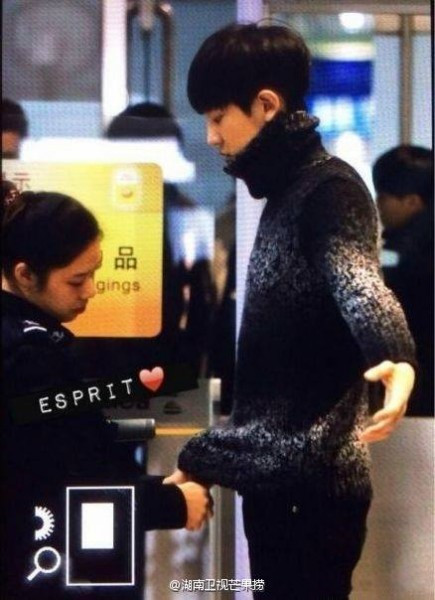 Khiến rất nhiều người ghen tị với công việc của mình nhưng bản thân những nữ nhân viên an ninh lại cho rằng, điều mà khiến các fan phải trầm trồ, ao ước thực chất với họ lại hết sức bình thường. Do trách nhiệm phải đảm bảo sự an toàn cho các hành khách trong mỗi chuyến bay nên thường các nữ nhân viên an ninh thường tập trung làm vẹn toàn công việc của mình hơn là nghĩ đến việc mình được kiểm tra, "sờ soạng" ai.