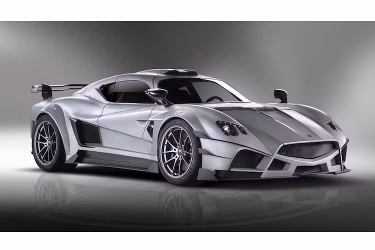 Hãng xe Mazzanti có tuổi đời khá non trẻ tại Ý, với sản phẩm đầu tiên là chiếc Evantra từ năm 2011. Tuy nhiên do chiến lược marketing kém, hãng xe Ý này đã không được biết đến ngay cả với những người đam mê siêu xe nhất. Siêu xe mới nhất của hãng là Evantra Millecavalli, với công suất tròn 1000 bhp.