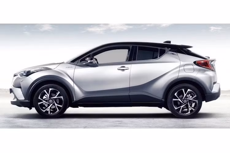 C-HR sẽ sử dụng nền tảng khung sàn toàn cầu mới nhất của Toyota với tên gọi TNGA (Toyota New Global Architecture). Như vậy, nó là mẫu xe thứ 2 sử dụng nền tảng này, sau mẫu xe xanh Toyota Prius thế hệ mới.