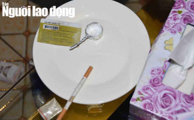 Video: Sau vu no sung kinh hoang, karaoke XO o Tien Giang lai co “bien”-Hinh-2