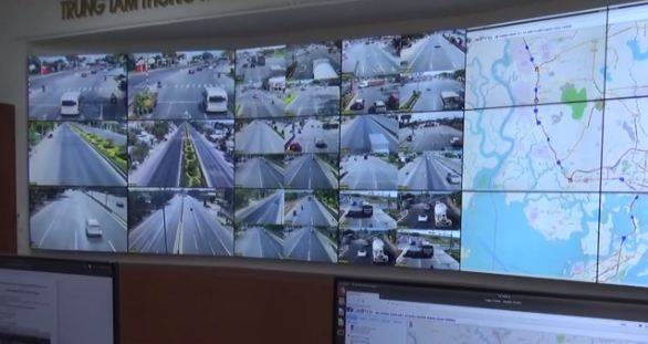 Tuyến quốc lộ 51 luôn là điểm nóng về tai nạn giao thông, nhất là trong thời gian gần đây liên tục xảy ra những vụ tai nạn giao thông nghiêm trọng, xuất phát từ ý thức tham gia giao thông của người dân.