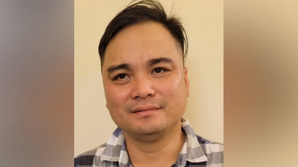  Bắt tạm giam Youtuber Lê Chí Thành: Ngày 14/4, Công an TP Thủ Đức, TP HCM khởi tố, bắt tạm giam 2 tháng đối với Lê Chí Thành (SN 1983, ở TP HCM), một cựu công an đã bị tước quân tịch để điều tra về hành vi “chống người thi hành công vụ”. Thành bị bắt giữ vì liên quan đến việc chống đối lại tổ công tác của đội CSGT Rạch Chiếc sau khi bị phát hiện vi phạm luật giao thông đường bộ tại Xa lộ Hà Nội vào sáng 20/3.