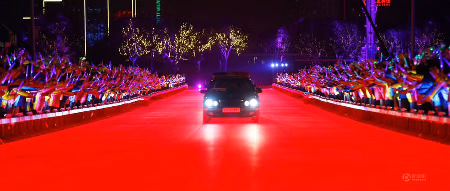  APEC Trung Quốc diễn ra ngày 10.11.2014 đã thực sự tạo nên ấn tượng mạnh mẽ đối với các nước thành viên, trong đó, đại yến tiệc là điểm nhấn đặc biệt, khó quên của kỳ APEC này.