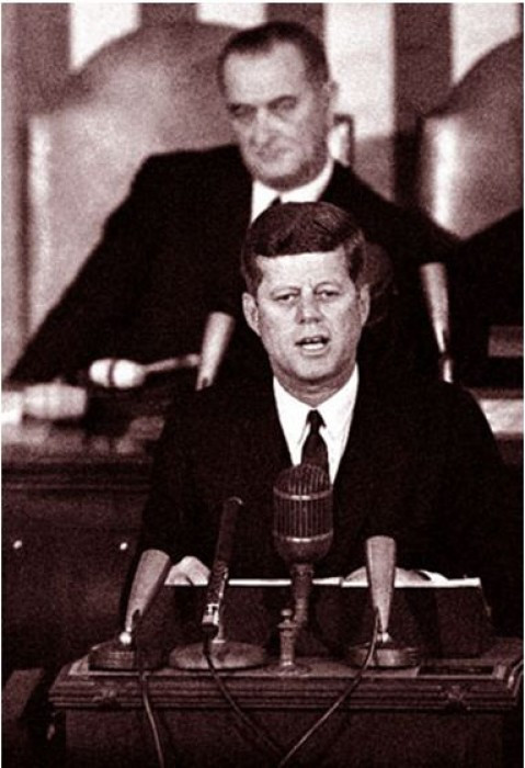 Tổng thống John F. Kennedy.