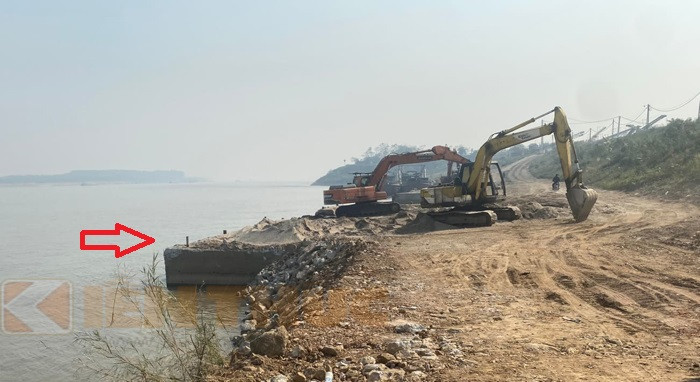 “Bam nat” ke Phuong Do… mo duong van chuyen cat trai phep o Phuc Tho, HN-Hinh-3