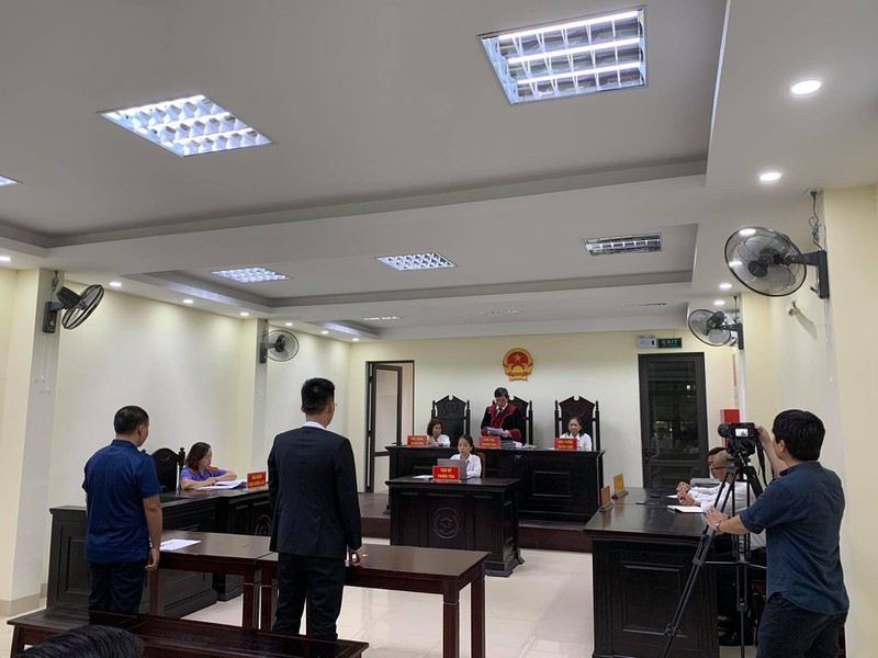 Vinamilk tiep tuc thang kien Tap chi Giao duc Viet Nam o phien phuc tham