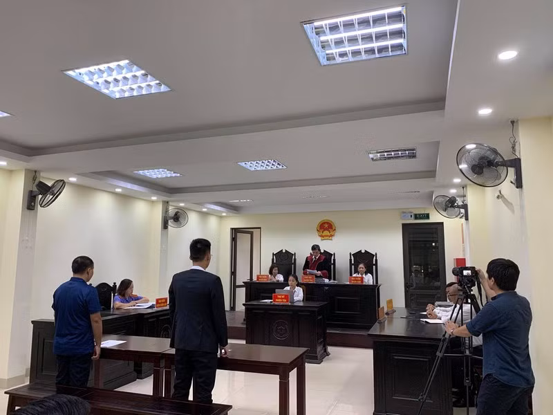 Vinamilk tiep tuc thang kien Tap chi Giao duc Viet Nam o phien phuc tham