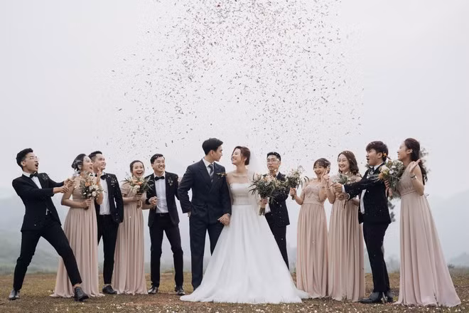 Co dau, chu re la trai xinh, gai dep nhung phu dau chiem “spotlight”-Hinh-8