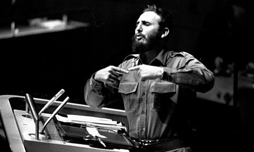 Nhà cách mạng vĩ đại Fidel Castro là người nắm kỷ lục thế giới về số lần bị ám sát hụt. Cơ quan tình báo Cuba ước tính kể từ khi lên lãnh đạo Cuba năm 1959, Chủ tịch Castro đã ít nhất 638 lần bị Cục Tình báo Trung ương Mỹ (CIA) lên kế hoạch và thực hiện âm mưu ám sát.