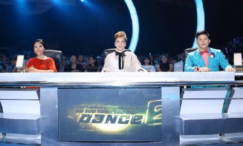 Khánh Thi cảm thấy không có vấn đề gì trong lời nhận xét.