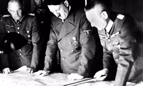 Trong Chiến tranh thế giới 2, trùm phát xít Hitler đã xử tử khoảng 5.000 lính Đức đào ngũ hoặc hèn nhát khi ra chiến trường.