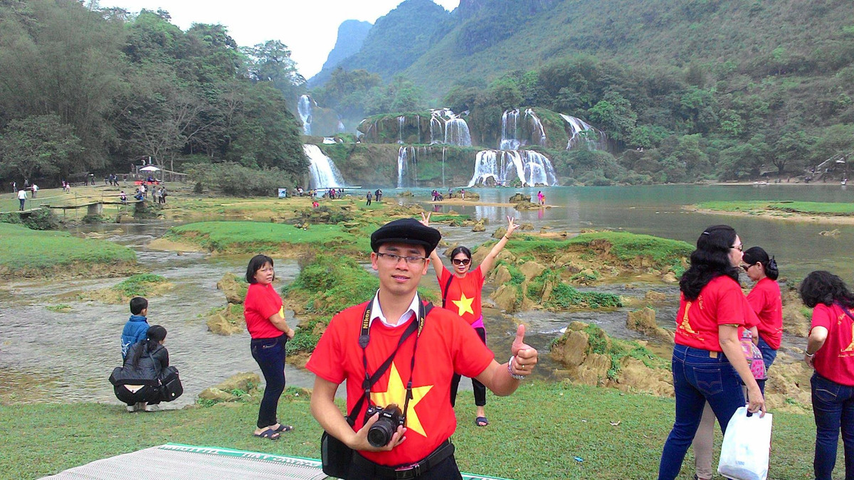 Giám đốc Tây Bắc Travel: “Tôi thấy mình nợ bà con miền núi” - Hình 2 Giam doc Tay Bac Travel: “Toi thay minh no ba con mien nui”-Hinh-2