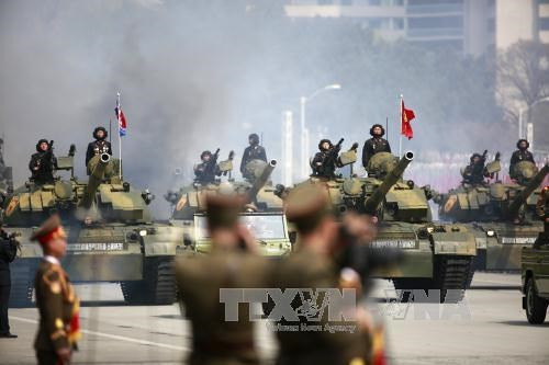 Binh sĩ Quân đội Nhân dân Triều Tiên tham gia lễ diễu binh tại Bình Nhưỡng ngày 15/4/2017. Ảnh: EPA/TTXVN