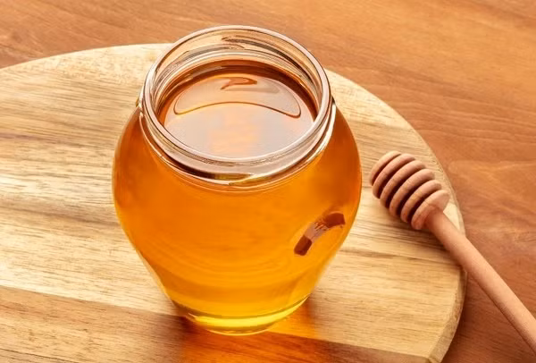 Xóa sạch sẹo mụn cứng đầu nhờ nguyên liệu dễ kiếm này - Hình 2 Xoa sach seo mun cung dau nho nguyen lieu de kiem nay-Hinh-2