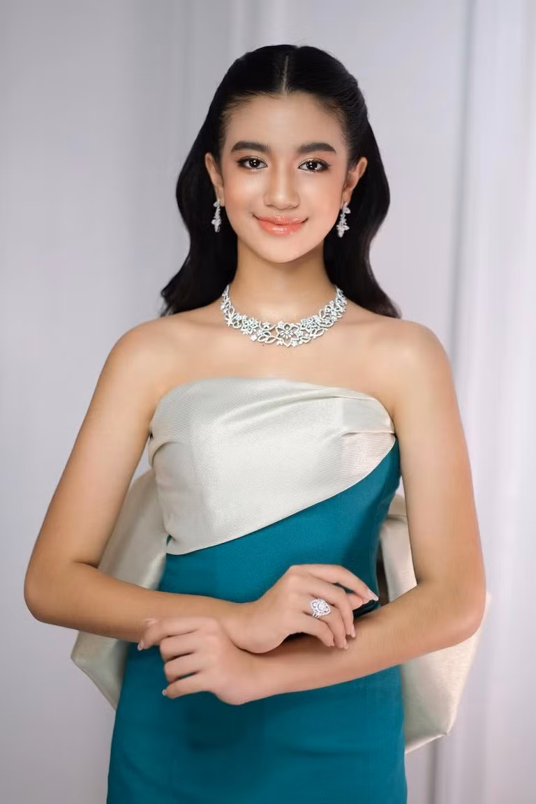 Ngam Cong chua Campuchia 12 tuoi xinh dep thanh thao 5 thu tieng-Hinh-8