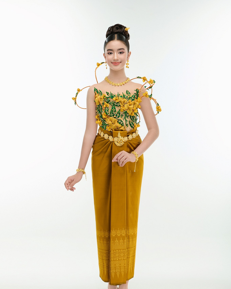 Năm 2020, Jenna được bổ nhiệm làm Đại sứ Thương hiệu Hoàng gia của hãng công nghệ lâu đời Cellcard. Ảnh: KT.