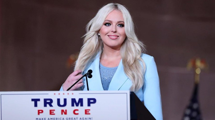 4. Tiffany Ariana Trump sinh ngày 13/10/1993, là người con thứ tư của Tổng thống Trump. Cô tốt nghiệp Đại học Pennsylvania và không làm việc cho Tập đoàn Trump. Ảnh: YF.