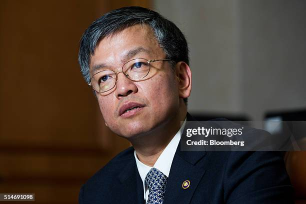 Ông Choi từng phát biểu tại một cuộc họp báo rằng việc tăng cường các nỗ lực ổn định sinh kế của người dân sẽ là ưu tiên quan trọng nhất của ông. Ảnh: Getty.