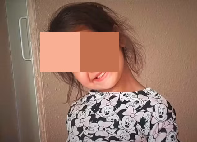 Phan no nguoi cha bao hanh con gai 10 tuoi den tu vong