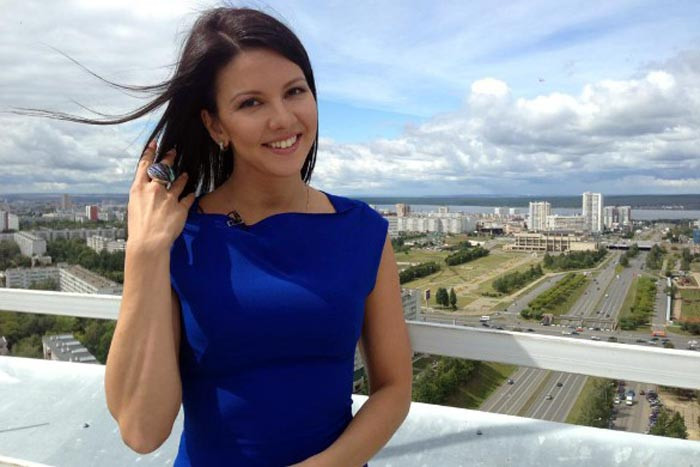 Năm 2011, bà lấy thêm một bằng Quan hệ quốc tế từ Học viện Ngoại giao trực thuộc Bộ Ngoại giao Liên bang Nga. Ảnh: SD.