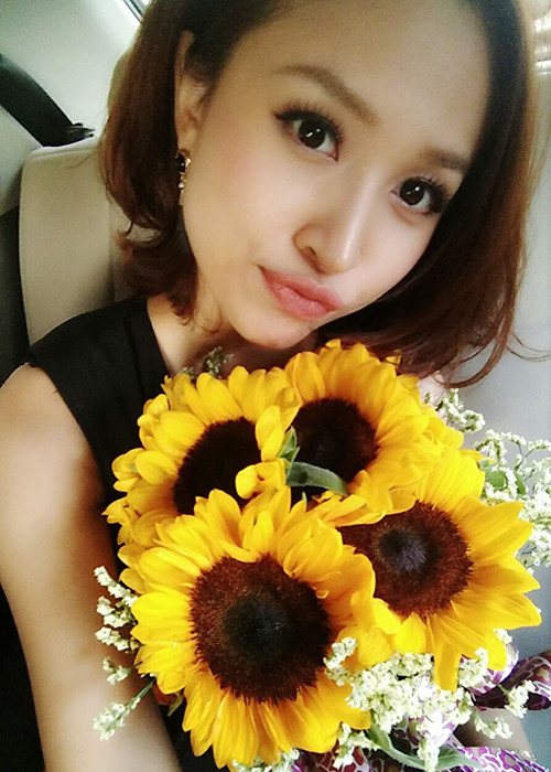 Trước khi chia sẻ gặp khó khăn về vấn đề sức khỏe, cô luôn xuất hiện với hình ảnh vui tươi, tràn đầy sức sống. (Ảnh: Facebook nhân vật) 