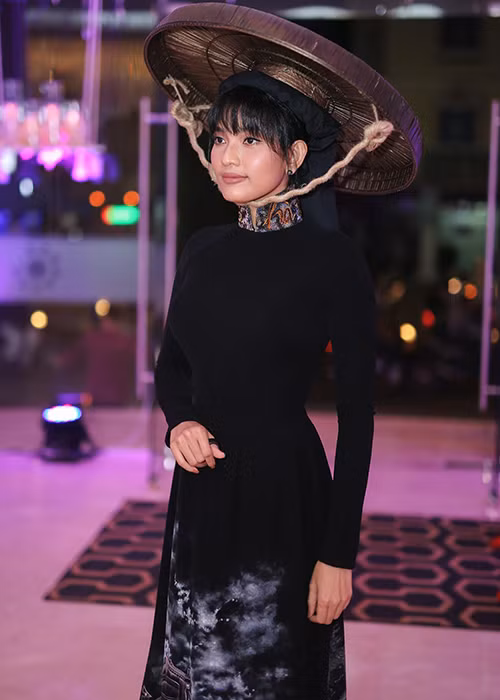 Trương Thị May thường xuyên tham gia các chương trình thiện nguyện nên việc góp một phần nhỏ trong thành công của chương trình vừa qua là niềm vui lớn của cô. 