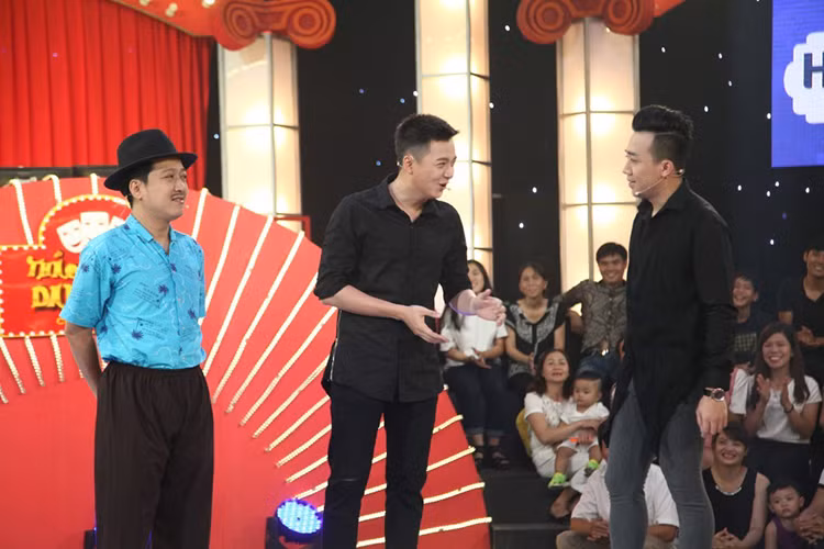 Tran Thanh che Truong Giang an mac que mua