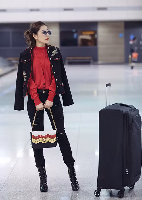 Đây là chuyến đi Hàn Quốc lần thứ hai trong vòng một tháng qua của Chi Pu sau một chương trình cách đây không lâu.