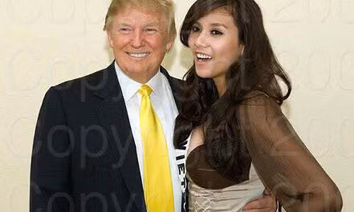 Vo Hoang Yen khoe anh chup cung Tong thong dac cu Donald Trump