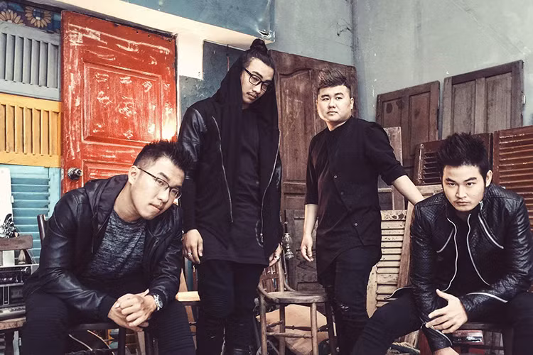 Hiện tại, Trần Phương đang là thành viên của nhóm nhạc FBand từng lọt vào chung kết Nhân tố bí ẩn 2014. (Ảnh: Facebook nhân vật)