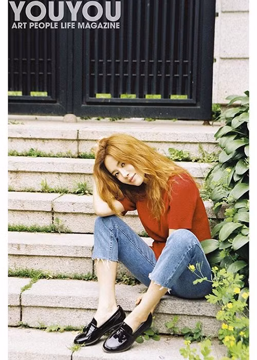 Jung Hae Na từng đóng các vai phụ trong các bộ phim truyền hình: “Pied Piper” (2016), “Cherry up!” (2015), “Golden cross” (2014), “The women's room” (2014)... (Ảnh: Youyou Magazine) 