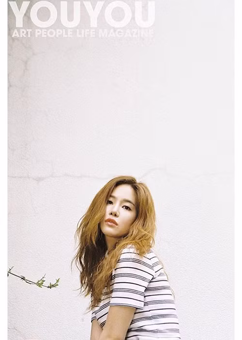 Cô cũng từng xuất hiện trên màn ảnh rộng với bộ phim điện ảnh “You call it passion” với vai phụ Kim Jang Mi. (Ảnh: Youyou Magazine) 