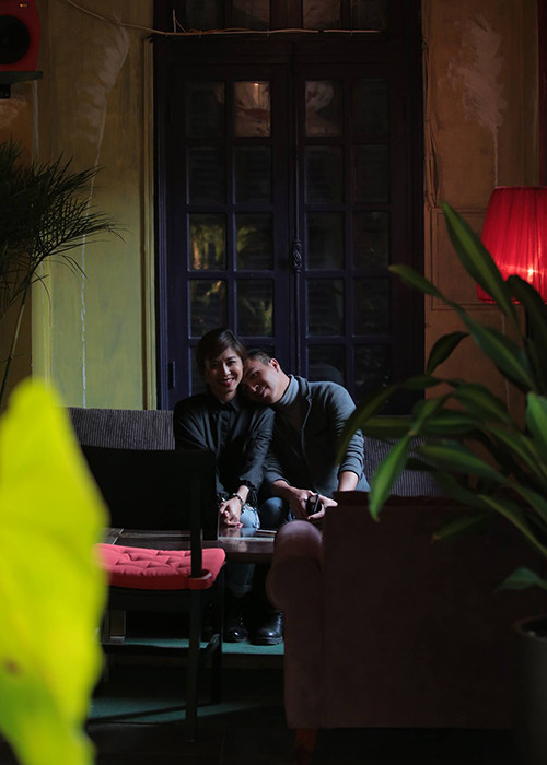 Mối quan hệ mới của nữ MC xinh đẹp nhận được sự ủng hộ của nhiều bạn bè, đồng nghiệp. (Ảnh: Facebook nhân vật) 