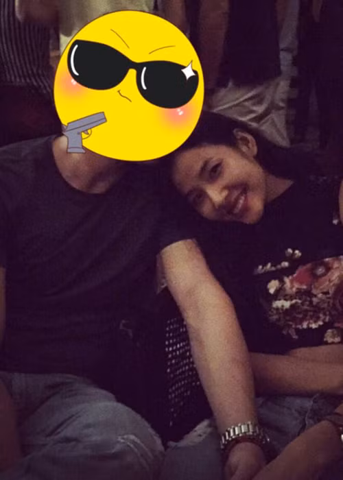 Cho đến nay, siêu mẫu Hoàng Thùy vẫn giữ kín thông tin về bạn trai ngoại quốc. (Ảnh: Facebook nhân vật)