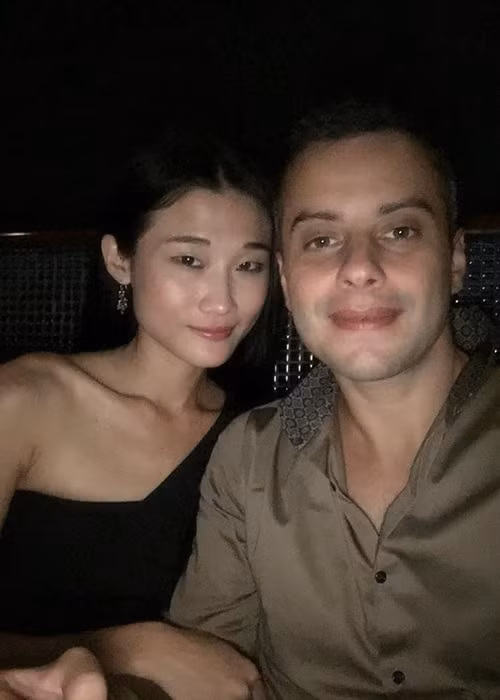 Kha Mỹ Vân khoe hình ảnh hạnh phúc bên bạn trai trong ngày cả hai cùng đón sinh nhật bên nhau. (Ảnh: Facebook nhân vật)