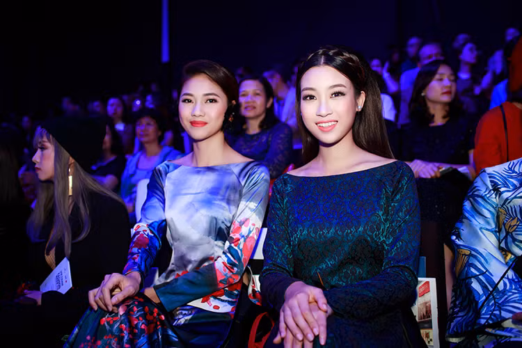 Thời gian gần đây, Á hậu Thanh Tú và Hoa hậu Đỗ Mỹ Linh liên tục cùng nhau xuất hiện trong các sự kiện.