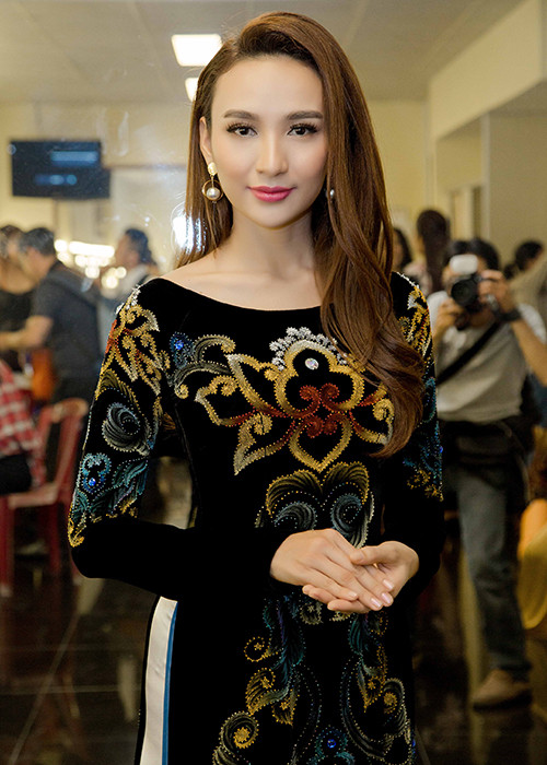 Bà mẹ một con không chỉ ngày càng thành công mà còn sở hữu nhan sắc mặn mà theo thời gian. 