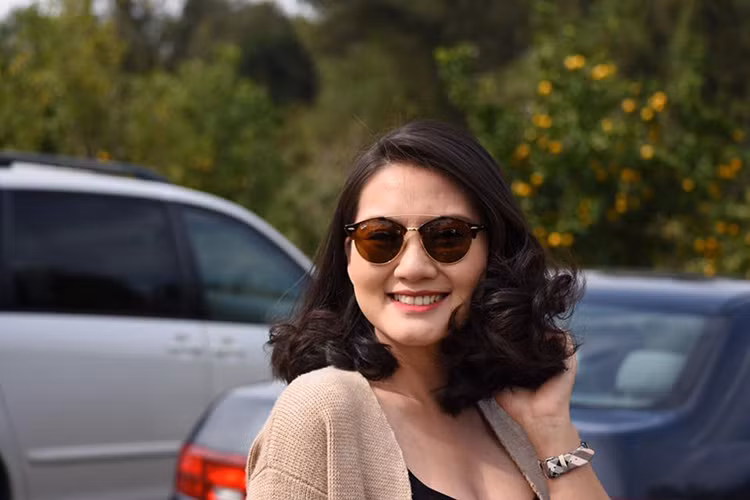 Ngọc Lan được khen vẫn sở hữu nhan sắc rạng rỡ dù đang mang bầu ở tháng thứ 5. (Ảnh: Facebook nhân vật)