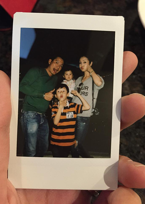 Hơn nửa năm sau đám cưới, vợ chồng Jennifer Phạm chào đón cô con gái đầu lòng. (Ảnh: Facebook nhân vật)