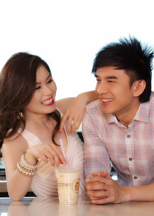 Hiện tại, vợ chồng Đan Trường - Thủy Tiên đang rất mong chờ đứa con đầu lòng chào đời. (Ảnh: Facebook Thủy Tiên)