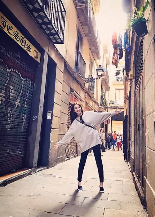 Vốn là người kín tiếng trong đời tư, Hoa hậu Việt Nam 2012 hiếm khi chia sẻ hình ảnh bên bạn trai doanh nhân. (Ảnh: Instagram nhân vật) 