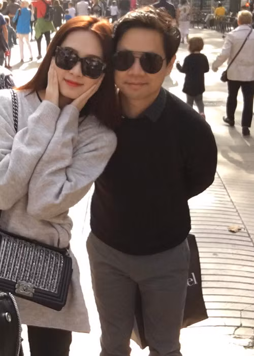 Từ lâu, chuyện tình cảm của Đặng Thu Thảo và Trung Tín luôn nhận được sự chú ý của dư luận. (Ảnh: Facebook bạn Hoa hậu Đặng Thu Thảo) 